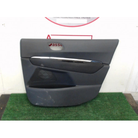 Panneau de porte avant droit PEUGEOT 5008 PHASE 1 d’occasion