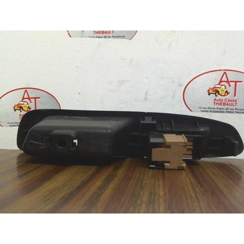 Interrupteur de leve vitre arriere gauche SUBARU IMPREZA II d’occasion