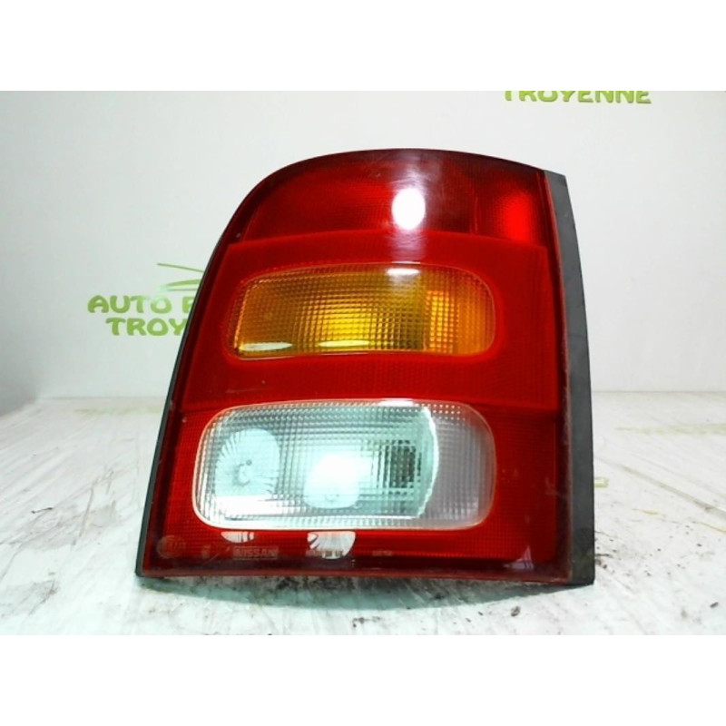 Feu arriere principal droit (feux) NISSAN MICRA 2 PHASE 2 d’occasion