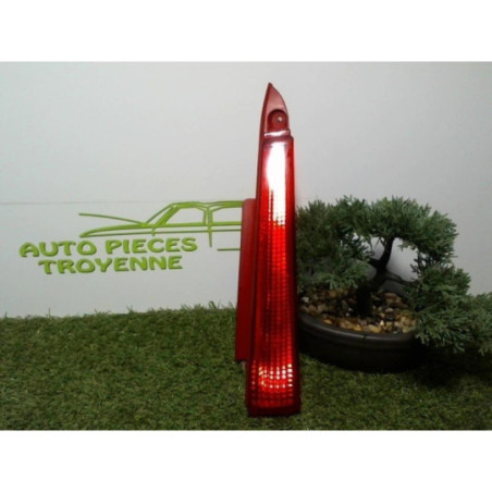 Feu factice arriere droit CITROEN C4 1 PHASE 1 d’occasion