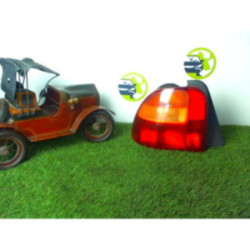 Feu arriere principal gauche (feux) ROVER 400 2 d’occasion