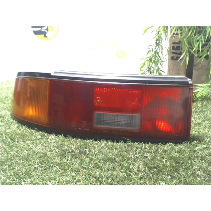 Feu arriere principal gauche (feux) MAZDA 323 3 PHASE 1 d’occasion