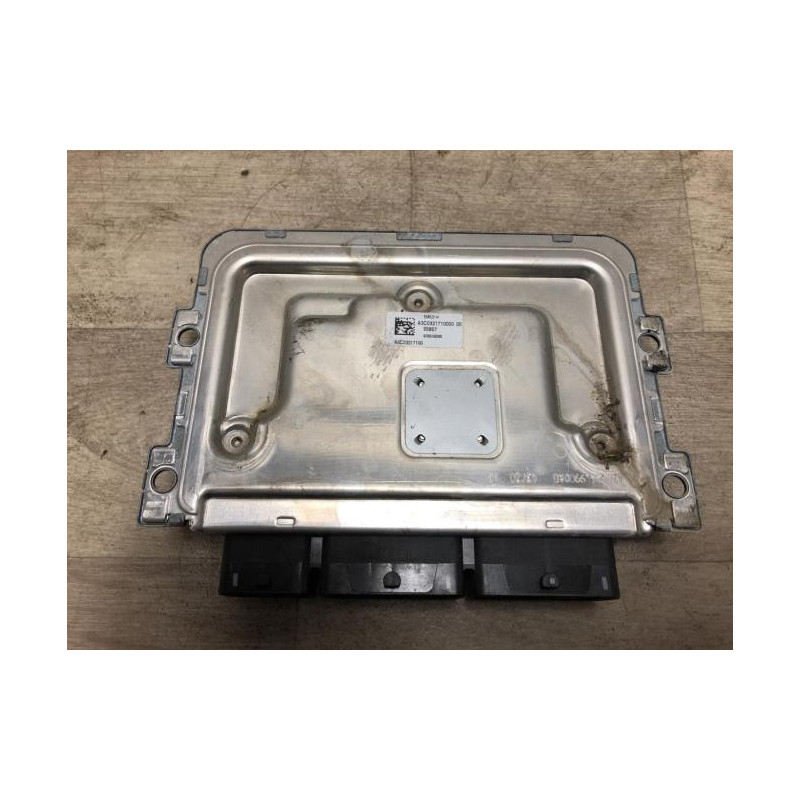 Calculateur moteur RENAULT CLIO 5 d’occasion