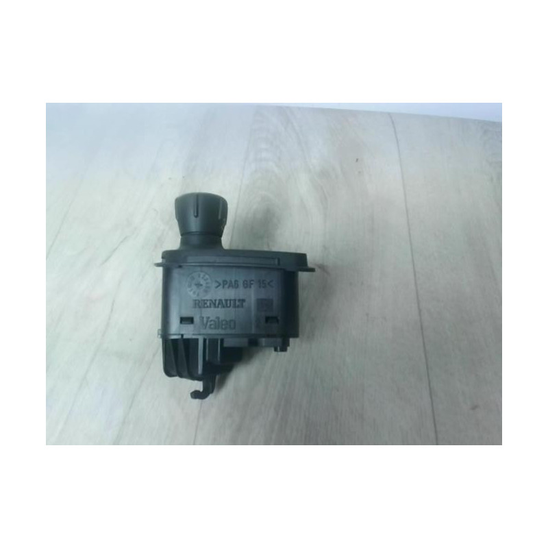 Commande regulateur vitesse RENAULT GRAND SCENIC 2 PHASE 1 d’occasion