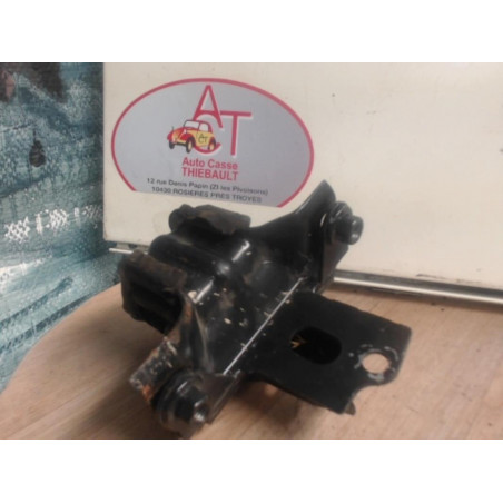 Support moteur VOLKSWAGEN POLO IV (9N3) PHASE 2 d’occasion