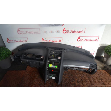 Planche de bord complete PEUGEOT 407 COUPE d’occasion