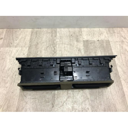 Aerateur tableau de bord AUDI A4 3 PHASE 2 d’occasion
