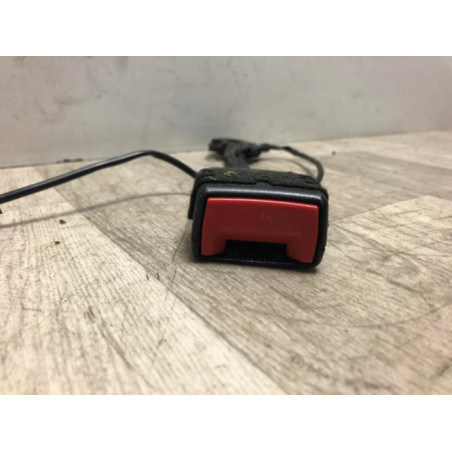 Attache ceinture avant droit AUDI A4 3 PHASE 2 d’occasion