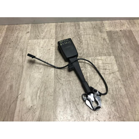 Attache ceinture avant droit AUDI A4 3 PHASE 2 d’occasion