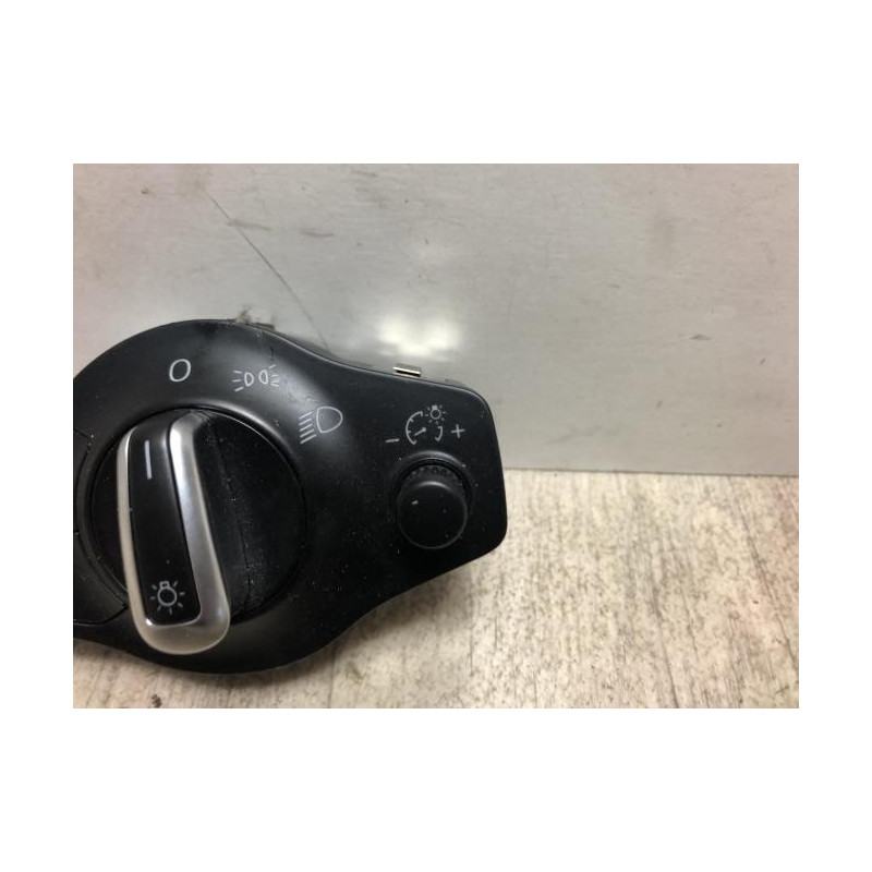 Commande de phare AUDI A4 3 PHASE 2 d’occasion