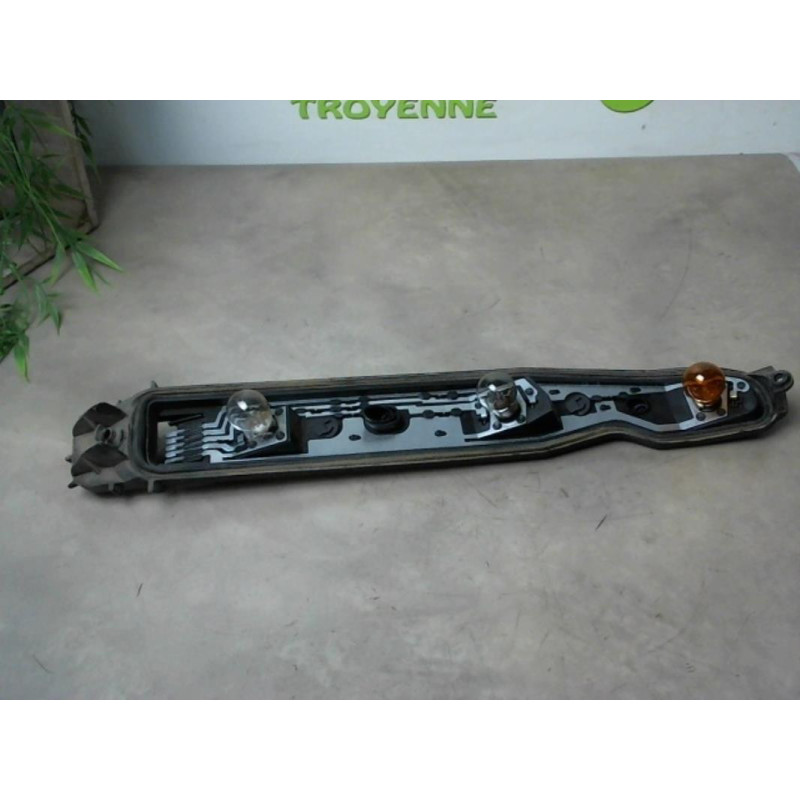 Platine feu arriere gauche OPEL CORSA C PHASE 2 d’occasion