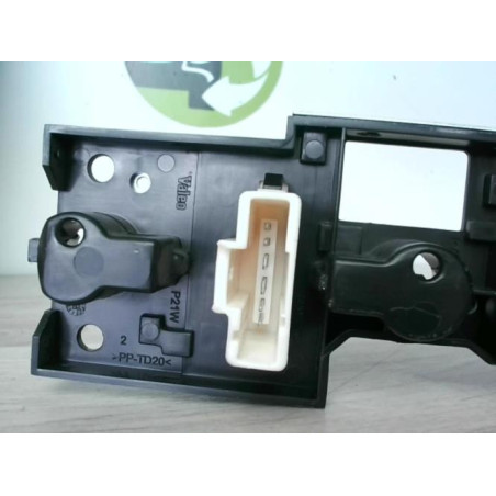 Platine feu arriere gauche CITROEN C5 1 PHASE 2 d’occasion