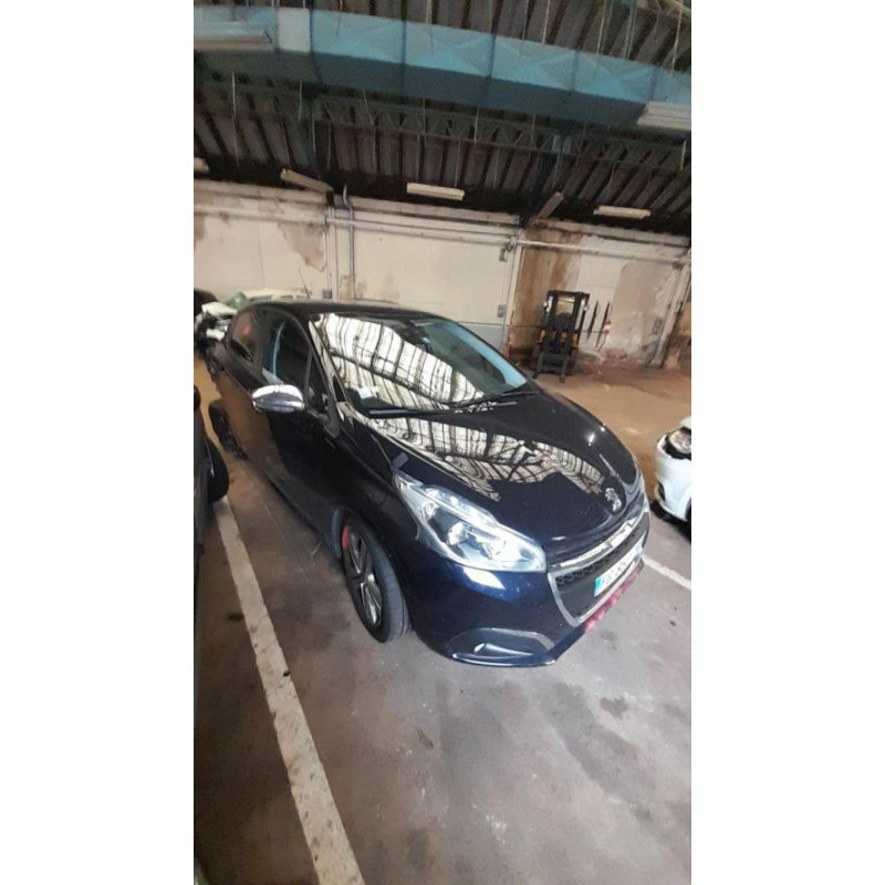Vitre arriere droit PEUGEOT 208 1 PHASE 2 d’occasion