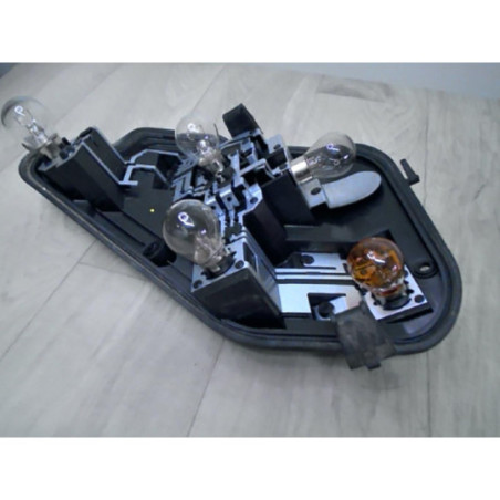 Platine feu arriere gauche OPEL ASTRA H PHASE 1 d’occasion