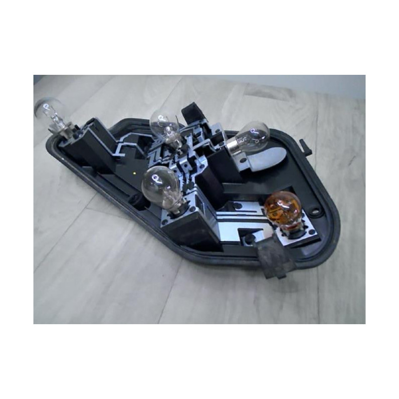 Platine feu arriere gauche OPEL ASTRA H PHASE 1 d’occasion