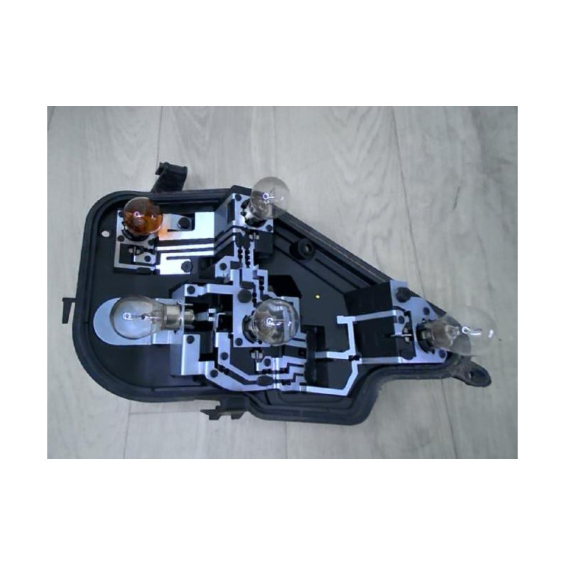 Platine feu arriere gauche OPEL ASTRA H PHASE 1 d’occasion