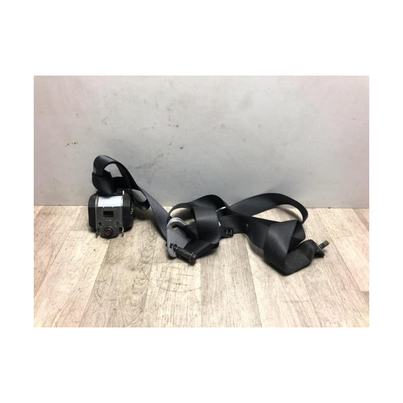 Ceinture arriere droit ISUZU D-MAX 1 PHASE 2 d’occasion