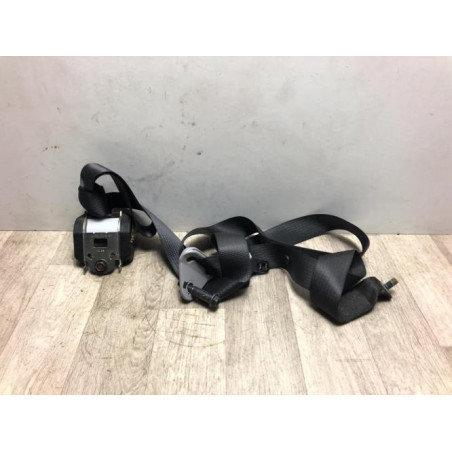 Ceinture arriere droit ISUZU D-MAX 1 PHASE 2 d’occasion