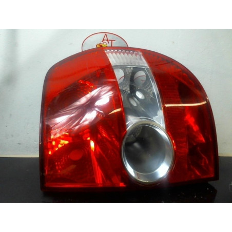 Feu arriere principal droit (feux) VOLKSWAGEN FOX d’occasion