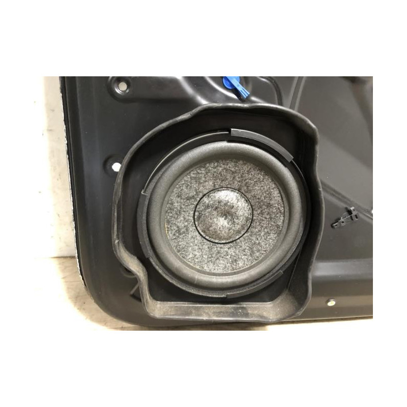 Garniture porte avant droite VOLKSWAGEN TOUAREG 1 PHASE 1 d’occasion