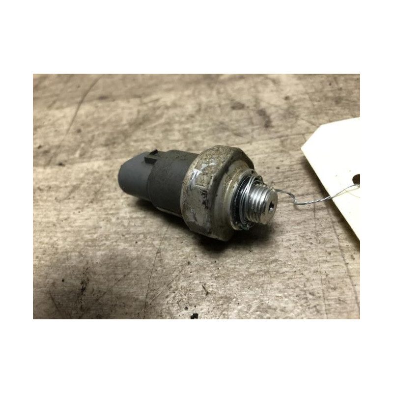 Pressostat de climatisation TOYOTA RAV4 2 PHASE 1 d’occasion