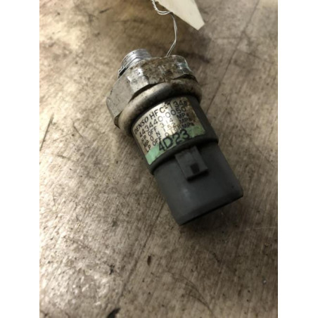 Pressostat de climatisation TOYOTA RAV4 2 PHASE 1 d’occasion