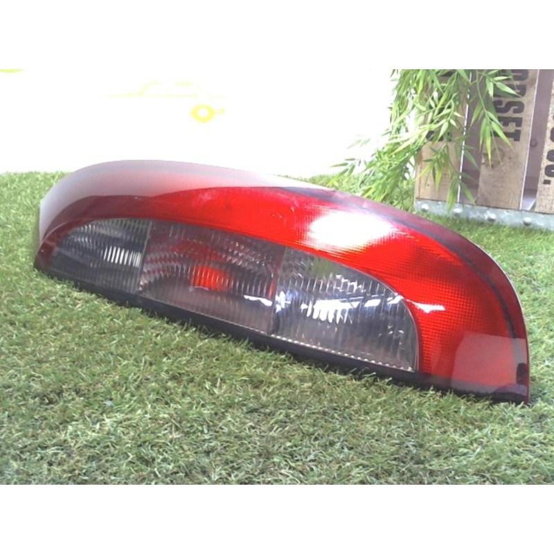 Feu arriere principal droit (feux) OPEL CORSA C PHASE 1 d’occasion