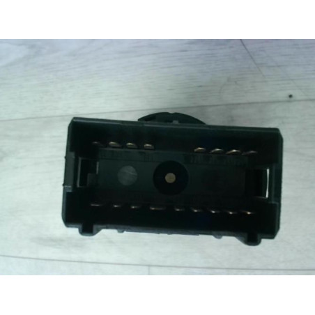 Commande de phare AUDI A4 2 AVANT PHASE 2 BREAK d’occasion