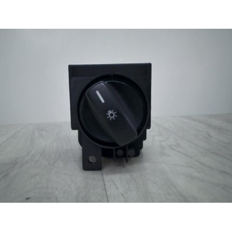 Commande de phare MERCEDES CLASSE A 169 PHASE 1 d’occasion