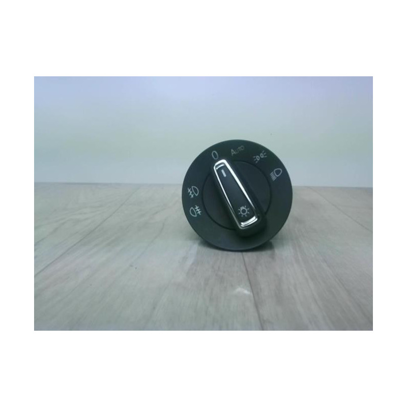 Commande de phare SEAT IBIZA 4 PHASE 2 d’occasion