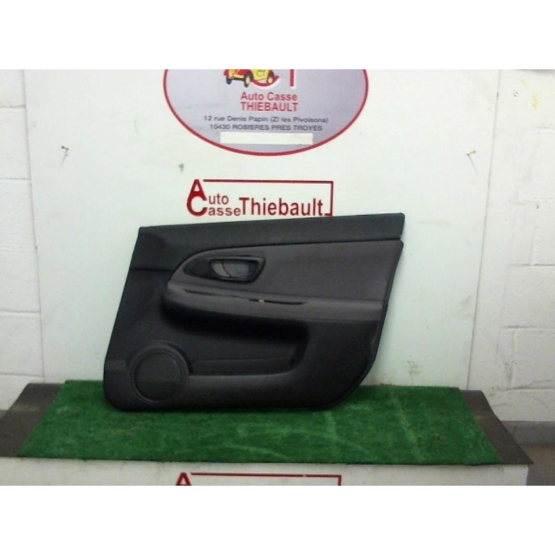 Panneau de porte avant droit SUBARU IMPREZA II d’occasion