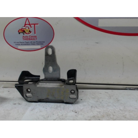 Support moteur gauche FORD FIESTA VI 1.5 TDCI d’occasion