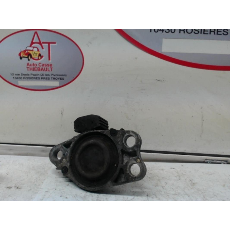 Support moteur droit RENAULT  d’occasion