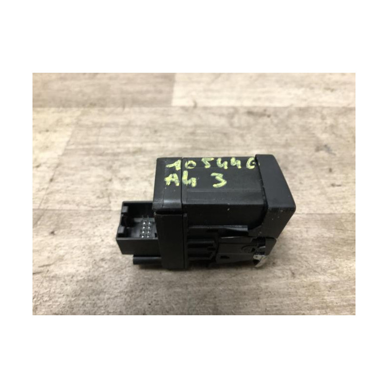Poignee electrique frein a main AUDI A4 3 PHASE 2 d’occasion