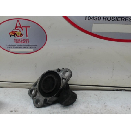 Support moteur droit RENAULT  d’occasion