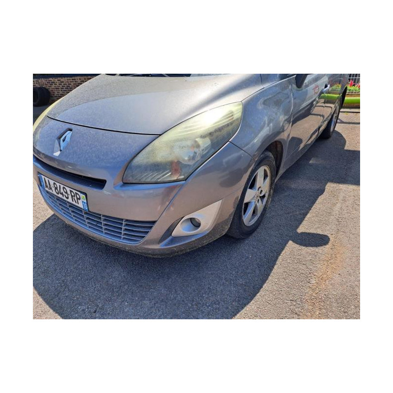 Aile avant droit RENAULT GRAND SCENIC 3 PHASE 1 d’occasion