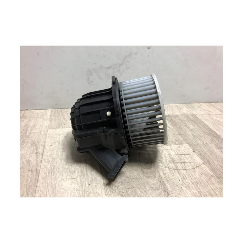 Ventilateur chauffage AUDI A4 3 PHASE 2 d’occasion