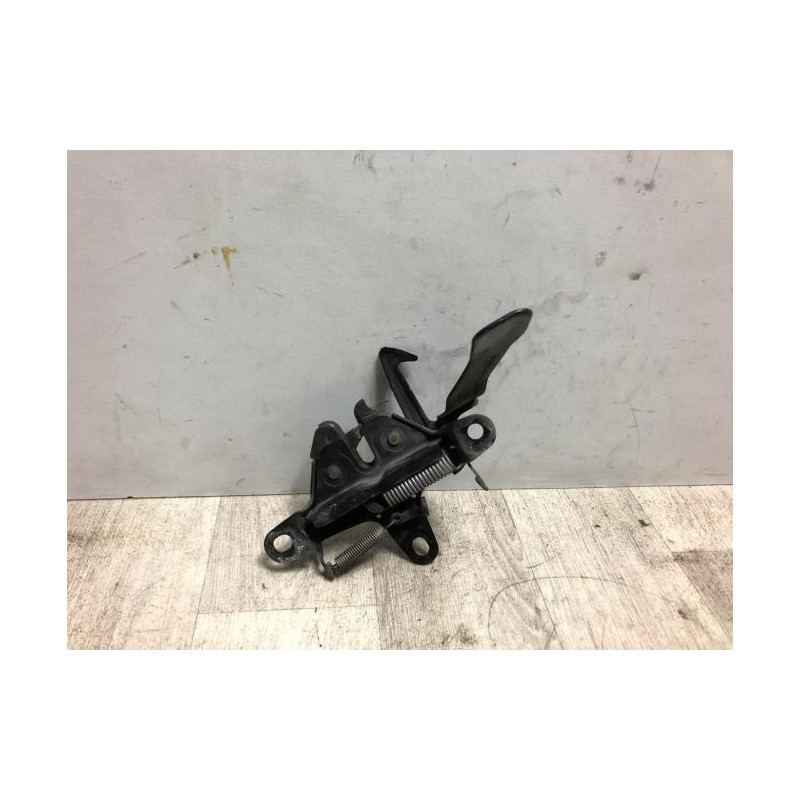 Serrure de capot TOYOTA RAV4 2 PHASE 1 d’occasion