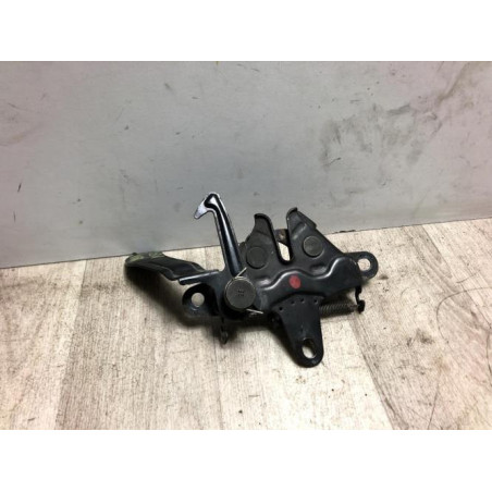 Serrure de capot TOYOTA RAV4 2 PHASE 1 d’occasion