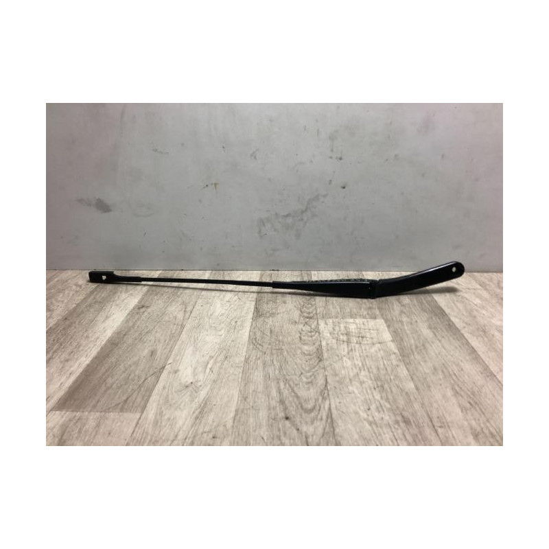 Bras essuie glace avant droit AUDI A4 3 PHASE 2 d’occasion