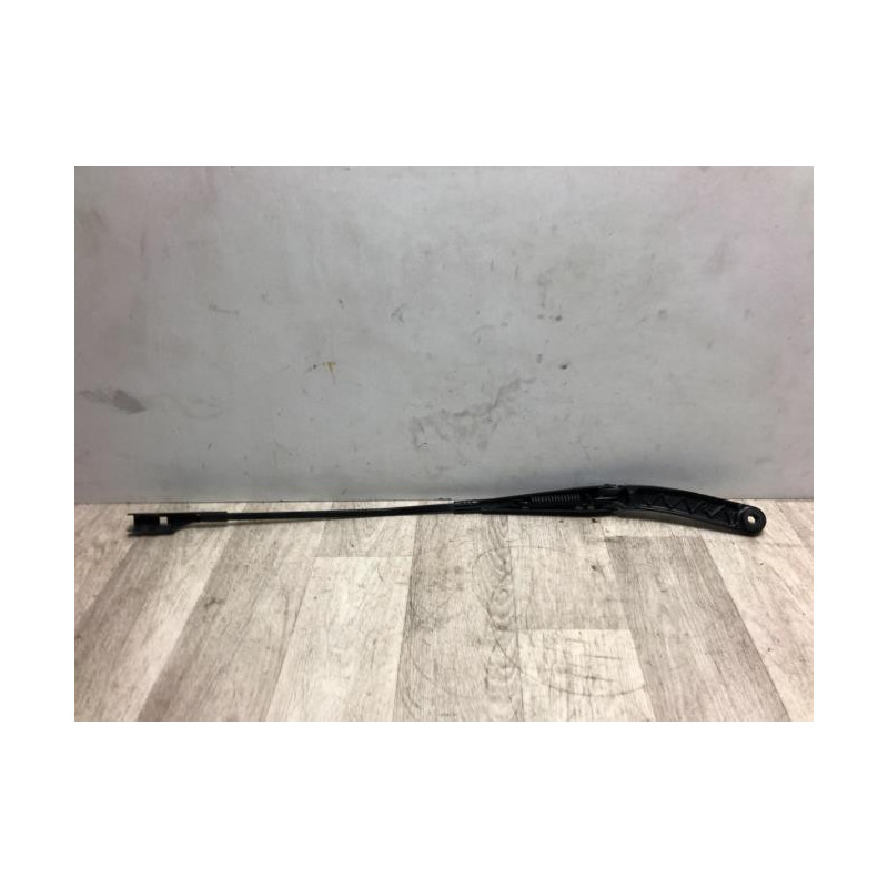 Bras essuie glace avant droit AUDI A4 3 PHASE 2 d’occasion
