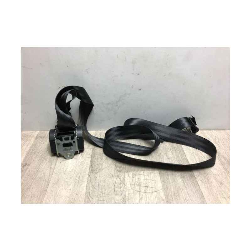 Ceinture arriere gauche AUDI A4 3 PHASE 2 d’occasion