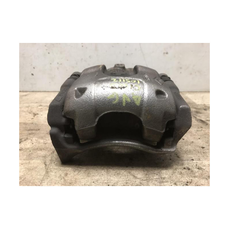 Etrier avant gauche (freinage) RENAULT CLIO 5 d’occasion