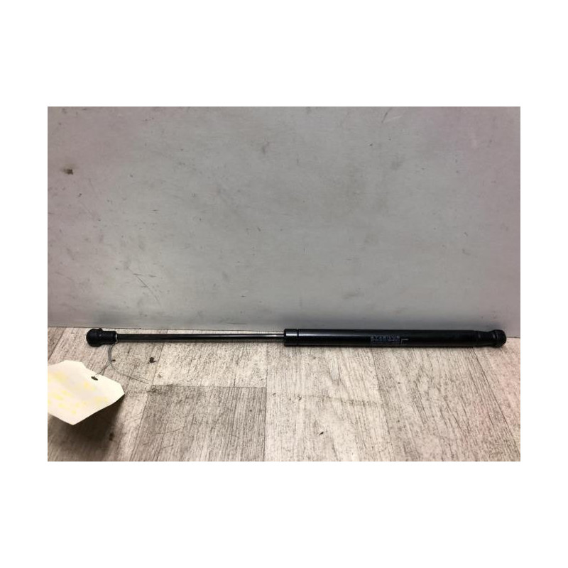 Verin de coffre gauche AUDI A4 3 PHASE 2 d’occasion