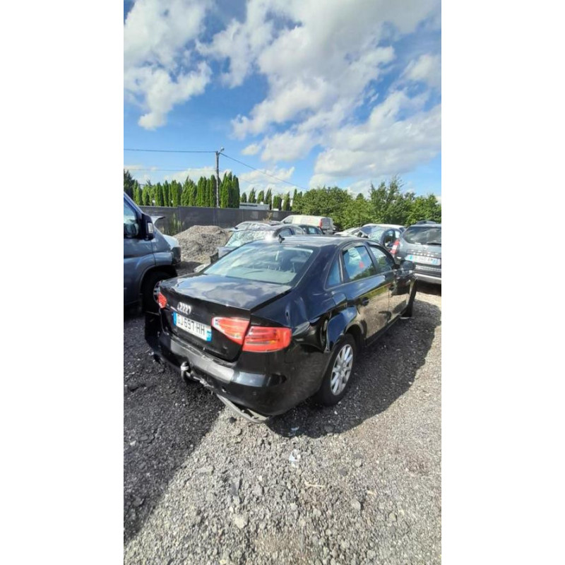 Verin de coffre gauche AUDI A4 3 PHASE 2 d’occasion