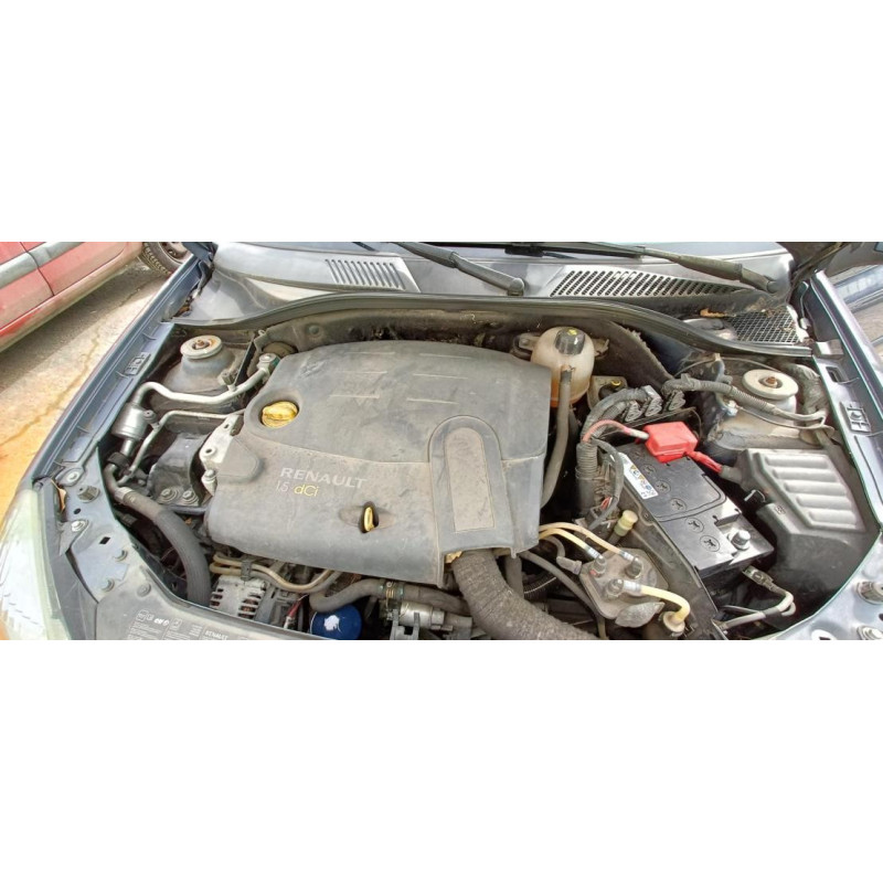Porte arriere droit RENAULT CLIO 2 CAMPUS PHASE 2 d’occasion