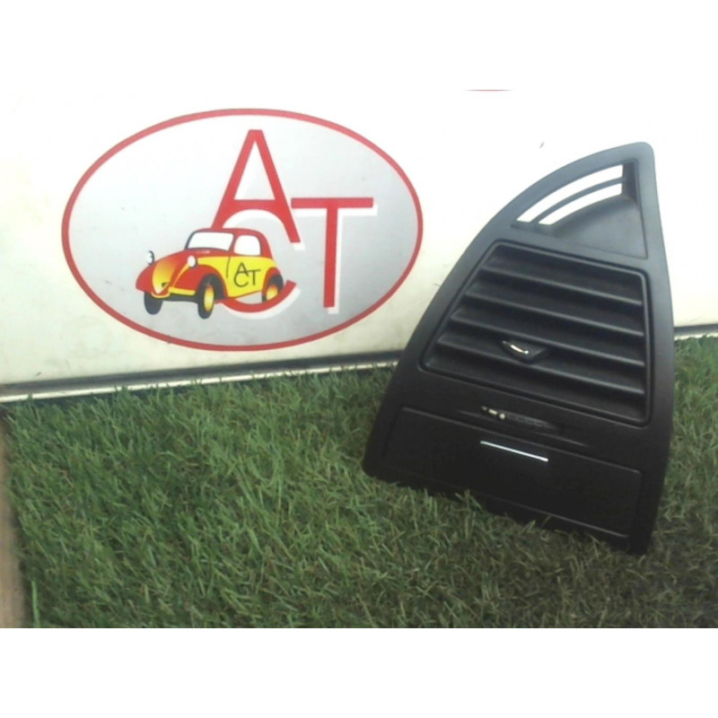 Aerateur tableau de bord avant droit CITROEN C4 COUPE d’occasion