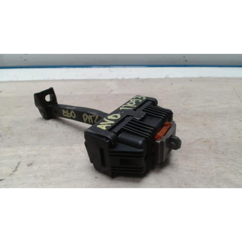 Tirant de porte avant droit BMW SERIE 5 E60 PHASE 2 d’occasion