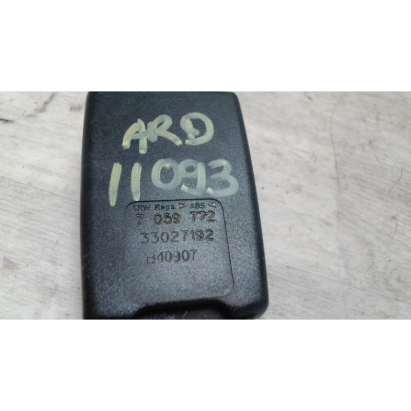 Attache ceinture arriere droit BMW SERIE 5 E60 PHASE 2 d’occasion