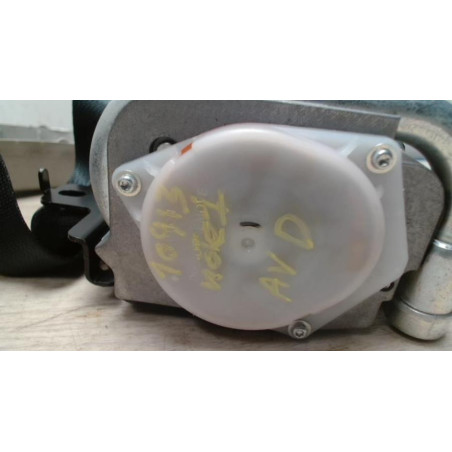 Ceinture avant droit NISSAN NOTE 1 PHASE 2 d’occasion